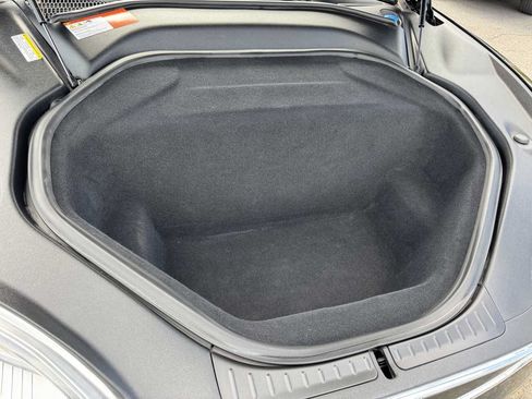 Used 2015 Tesla Model S AWD image 9