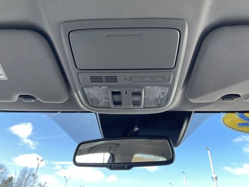 Used 2022 Honda CR-V Touring image 13