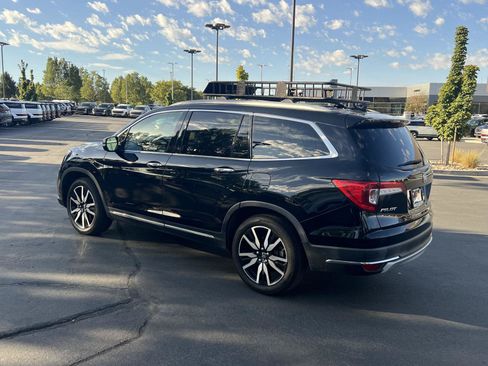 Used 2019 Honda Pilot Elite image 11
