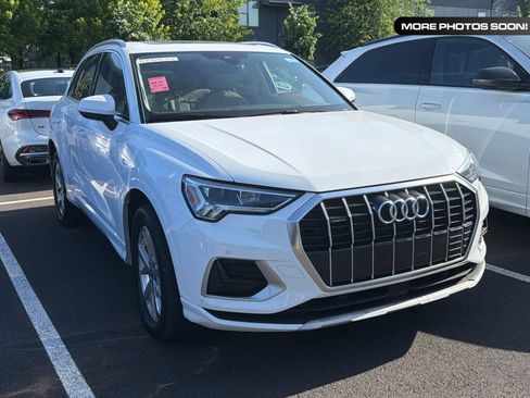 Used 2024 Audi Q3 2.0T Premium AWD/4WD image 1