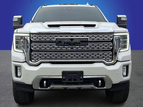 Used 2022 GMC Sierra 3500 Denali w/ Denali Ultimate Package AWD/4WD image 2