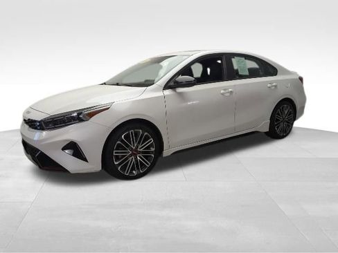 Used 2022 Kia Forte GT image 1