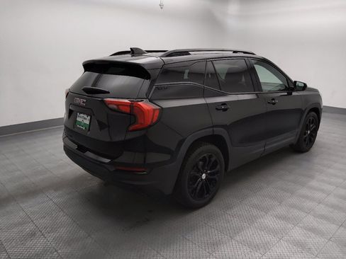 Used 2020 GMC Terrain SLE w/ Elevation Edition FWD image 9