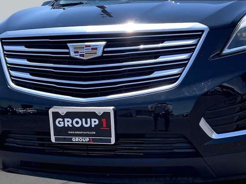 Used 2017 Cadillac XT5 Premium Luxury FWD image 30