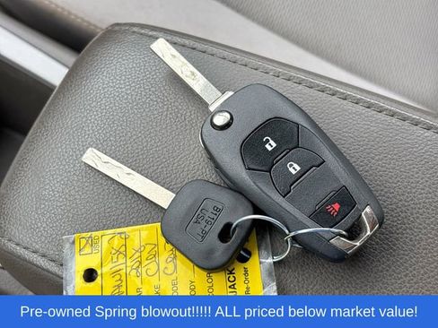 Used 2018 Chevrolet Cruze LS FWD image 28