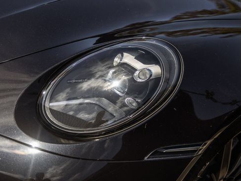 Certified 2024 Porsche 911 Carrera T RWD image 24
