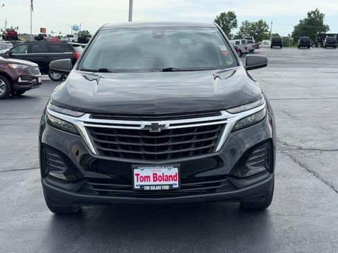 Used 2022 Chevrolet Equinox LS w/ LS Convenience Package AWD/4WD image 9