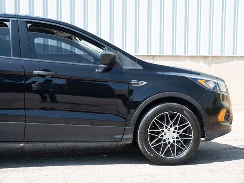 Used 2019 Ford Escape S FWD image 11
