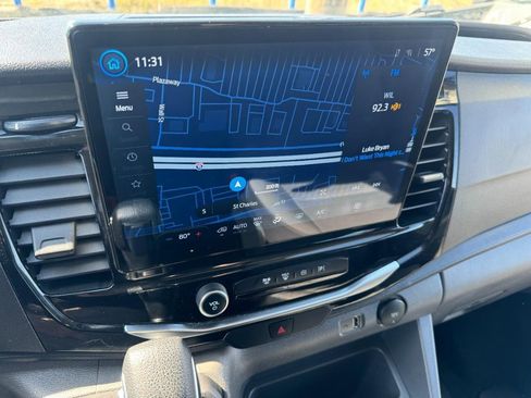 Used 2024 Ford Transit 350 XLT image 19