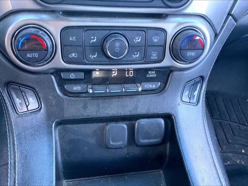 Used 2019 Chevrolet Tahoe LT AWD/4WD image 35
