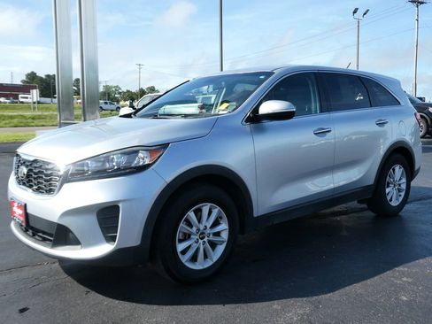 Used 2019 Kia Sorento FWD V6 image 8