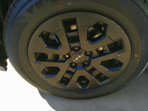 Used 2023 Honda Ridgeline RTL-E image 15