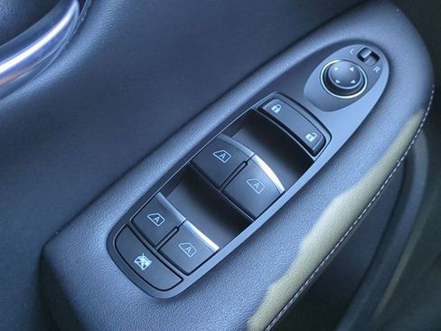 Used 2021 INFINITI QX50 Sensory image 26