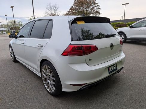 Used 2016 Volkswagen Golf 4-Door image 7