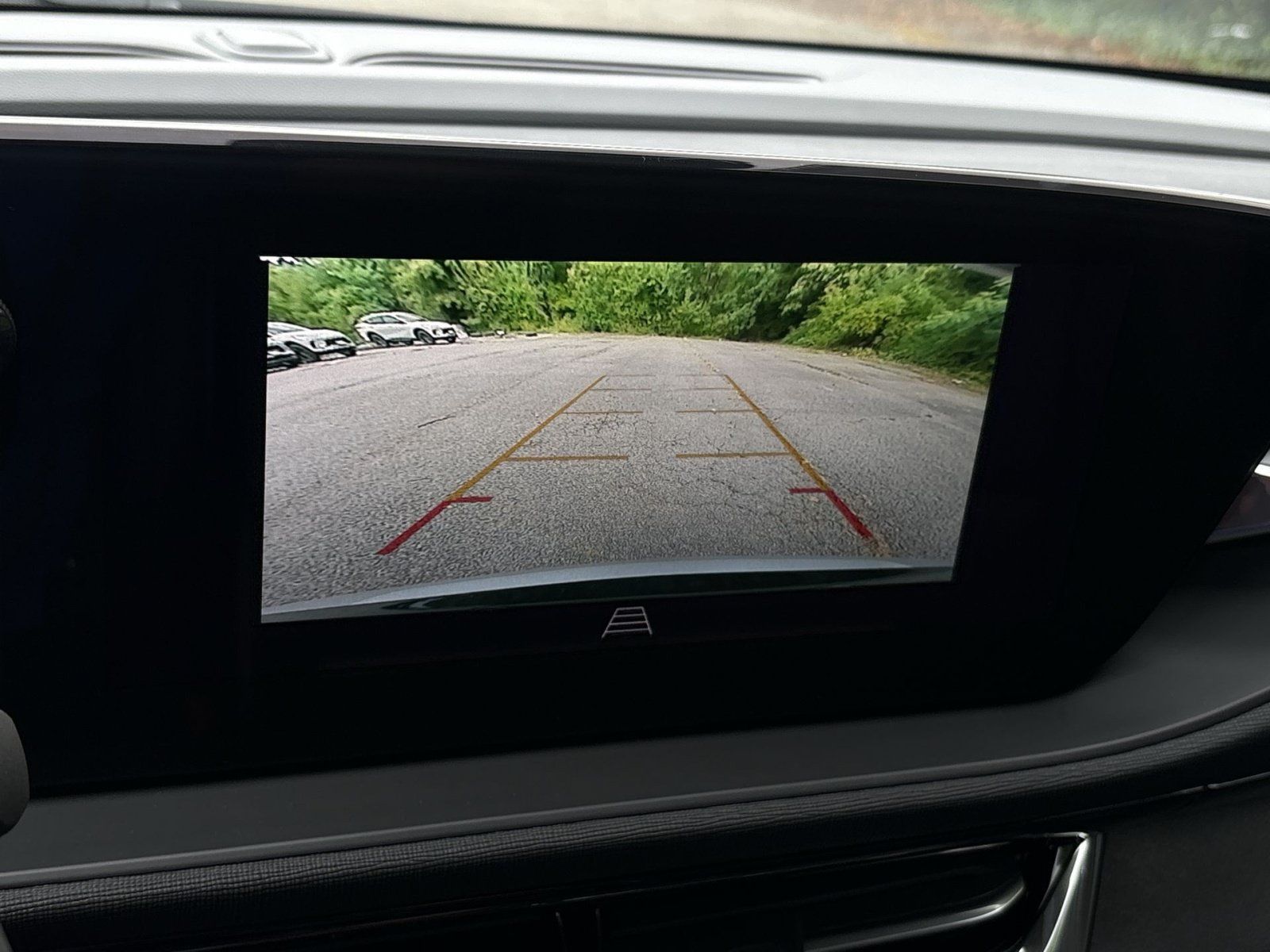 New 2026 Buick Envista Sport Touring w/ Convenience I Package FWD image 19