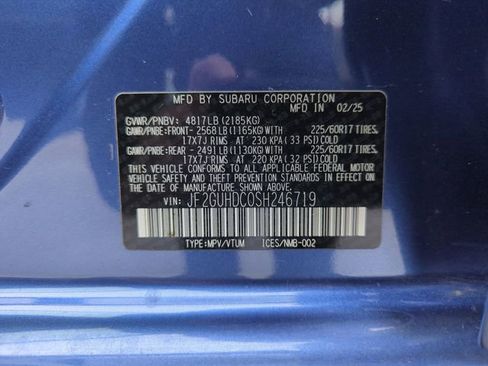 Used 2025 Subaru Crosstrek 2.0i Premium image 35