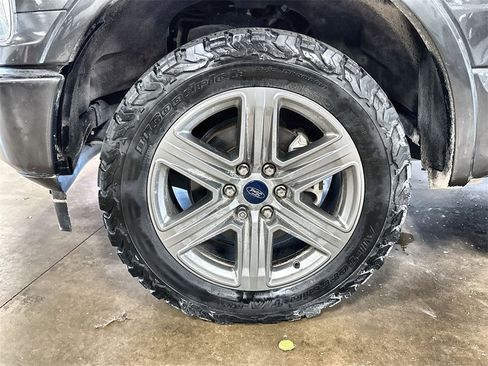 Used 2019 Ford F150 Lariat image 30