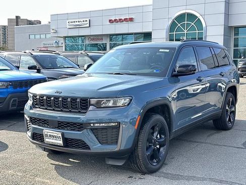 New 2026 Jeep Grand Cherokee L Limited w/ Limited Altitude Package AWD/4WD image 5