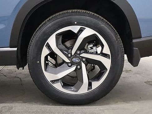 Used 2024 Subaru Forester Touring image 43