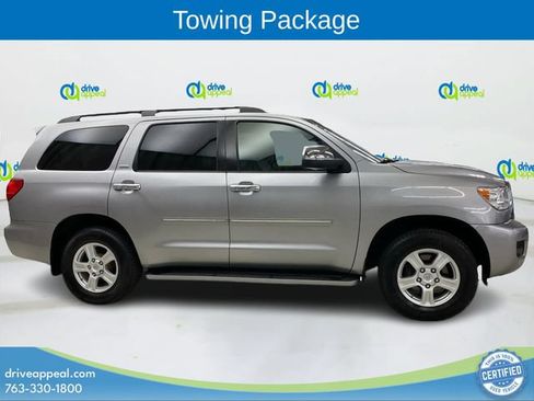 Used 2009 Toyota Sequoia SR5 AWD/4WD image 4