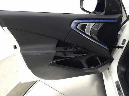 Used 2026 BMW X3 M50 w/ Premium Package image 10