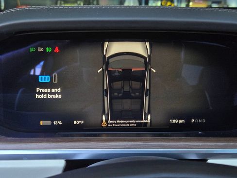 Used 2023 Tesla Model S Standard Range AWD/4WD image 25