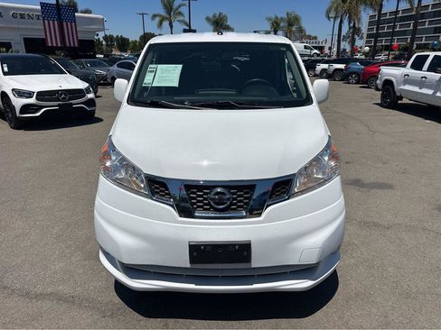 Used 2020 Nissan NV200 SV w/ Back Door Glass Package FWD image 2