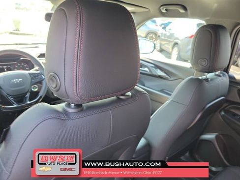 Used 2023 Chevrolet TrailBlazer RS w/ Convenience Package FWD image 14
