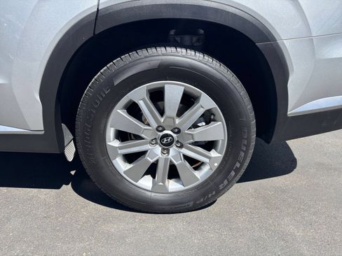 Used 2025 Hyundai Palisade SEL FWD image 34
