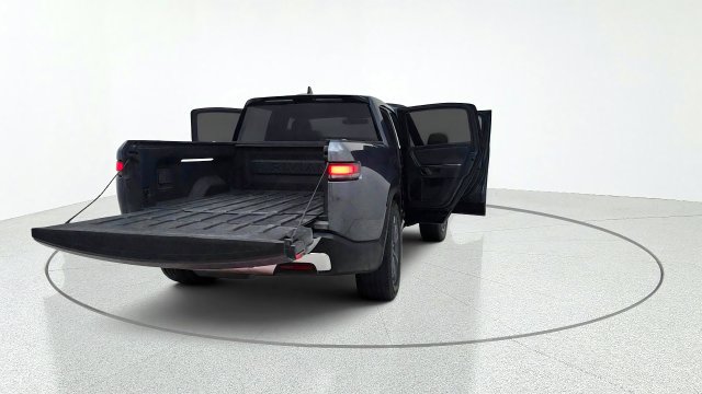 Used 2023 Rivian R1T Adventure Dual AWD/4WD image 17