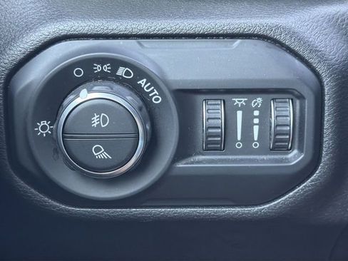 Used 2021 Jeep Gladiator Sport AWD/4WD image 22