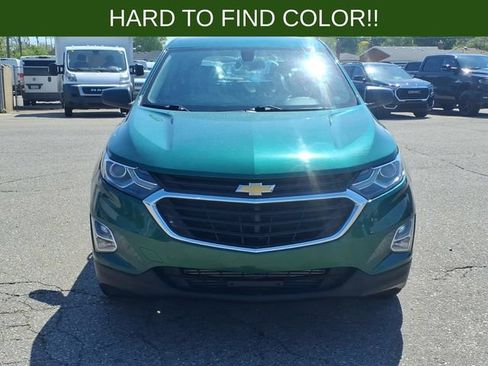 Used 2018 Chevrolet Equinox LS FWD image 2