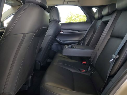 Used 2024 MAZDA CX-30 AWD 2.5 S w/ Select Sport Pkg image 9