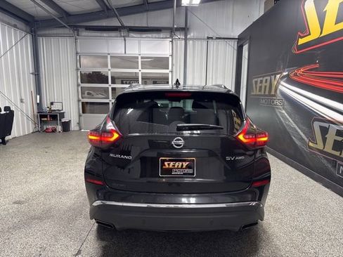 Used 2020 Nissan Murano SV AWD/4WD image 13