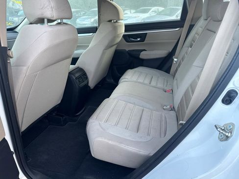 Used 2017 Honda CR-V LX image 8
