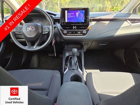 Certified 2025 Toyota Corolla LE FWD image 5