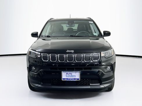 Used 2022 Jeep Compass Latitude AWD/4WD image 2