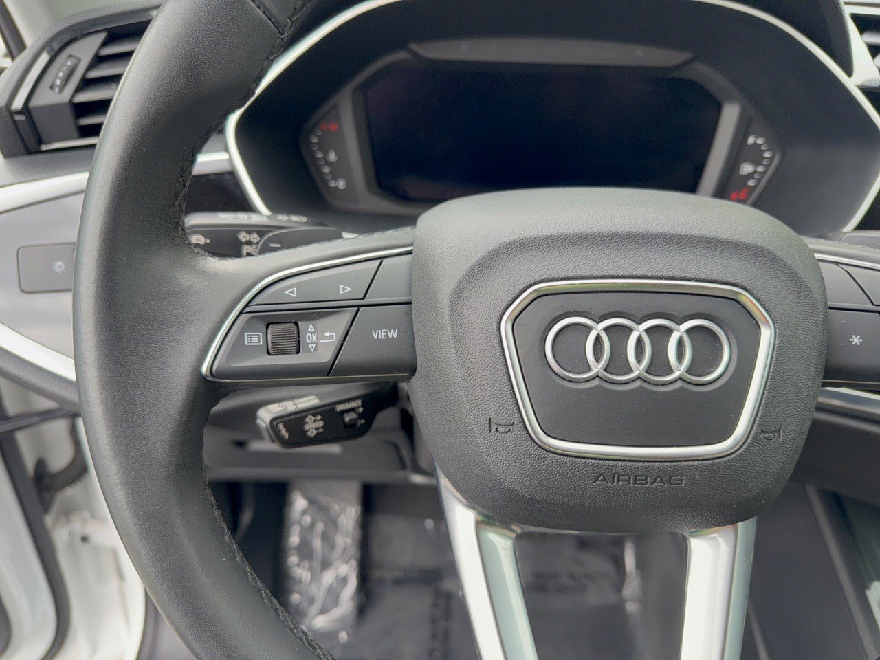 Used 2024 Audi Q3 2.0T Premium AWD/4WD image 18