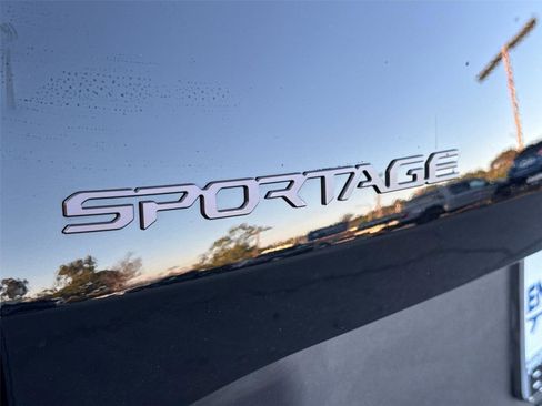 Used 2025 Kia Sportage X-Line w/ Premium Package image 11