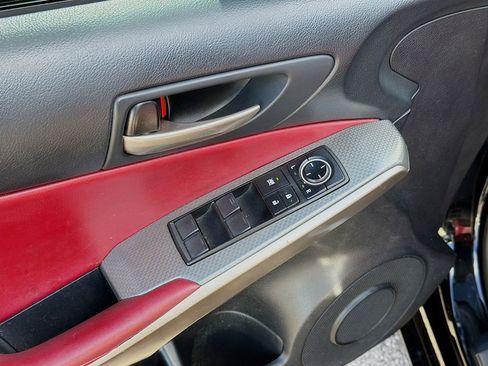 Used 2017 Lexus IS 200t 200t image 21