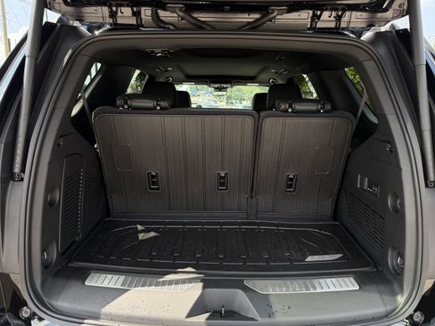 Used 2026 GMC Yukon AT4 w/ AT4 Premium Package AWD/4WD image 35