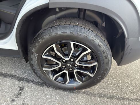 New 2026 Chevrolet TrailBlazer ACTIV w/ Convenience Package image 24