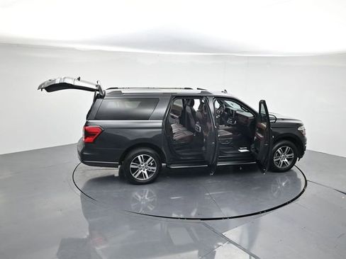 Used 2023 Ford Expedition Max Limited image 46