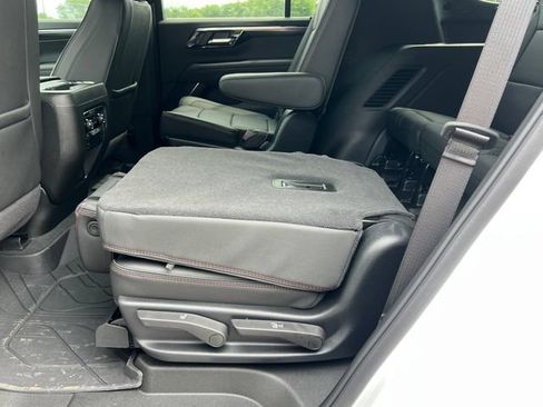 Used 2026 Chevrolet Tahoe RST w/ RST Capability Package AWD/4WD image 5