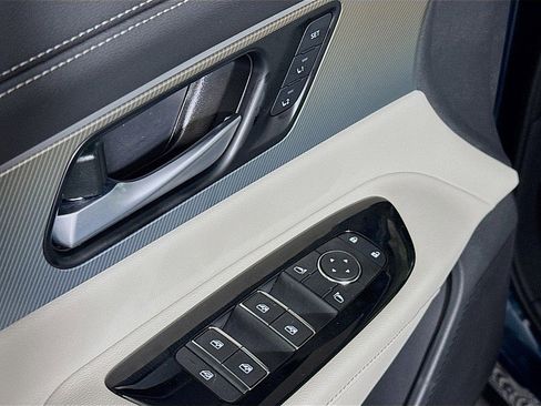 Certified 2025 Nissan Murano SL image 20