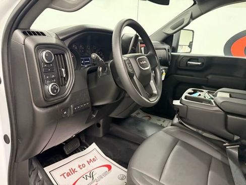 New 2025 GMC Sierra 3500 Pro w/ Convenience Package image 10