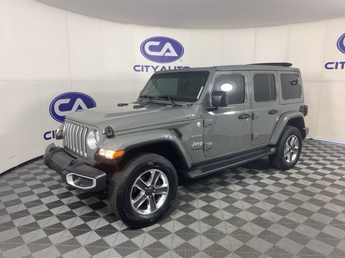 Used 2021 Jeep Wrangler Unlimited Sahara AWD/4WD image 7