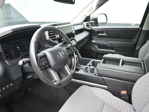Used 2023 Toyota Tundra SR5 AWD/4WD image 18