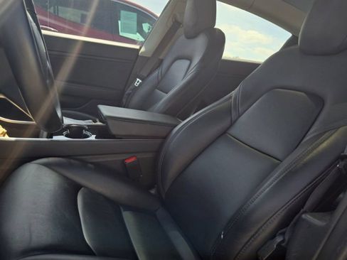 Used 2018 Tesla Model 3 Long Range RWD image 11