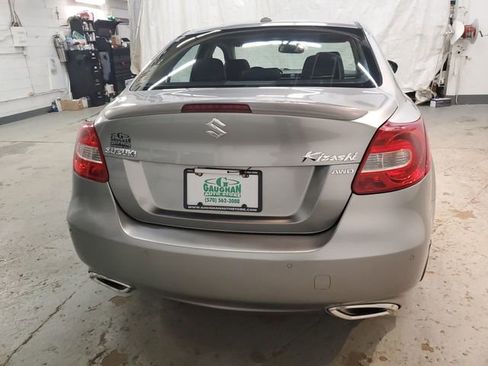 Used 2011 Suzuki Kizashi Sport SLS image 4